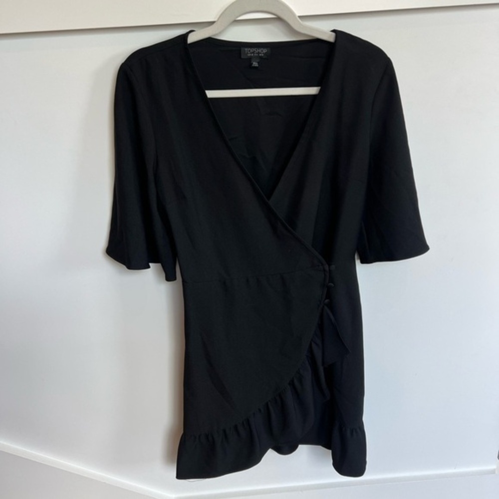 TOPSHOP Black Short Sleeve Wrap Dress Ruffle Fabric Button Closure Size 6